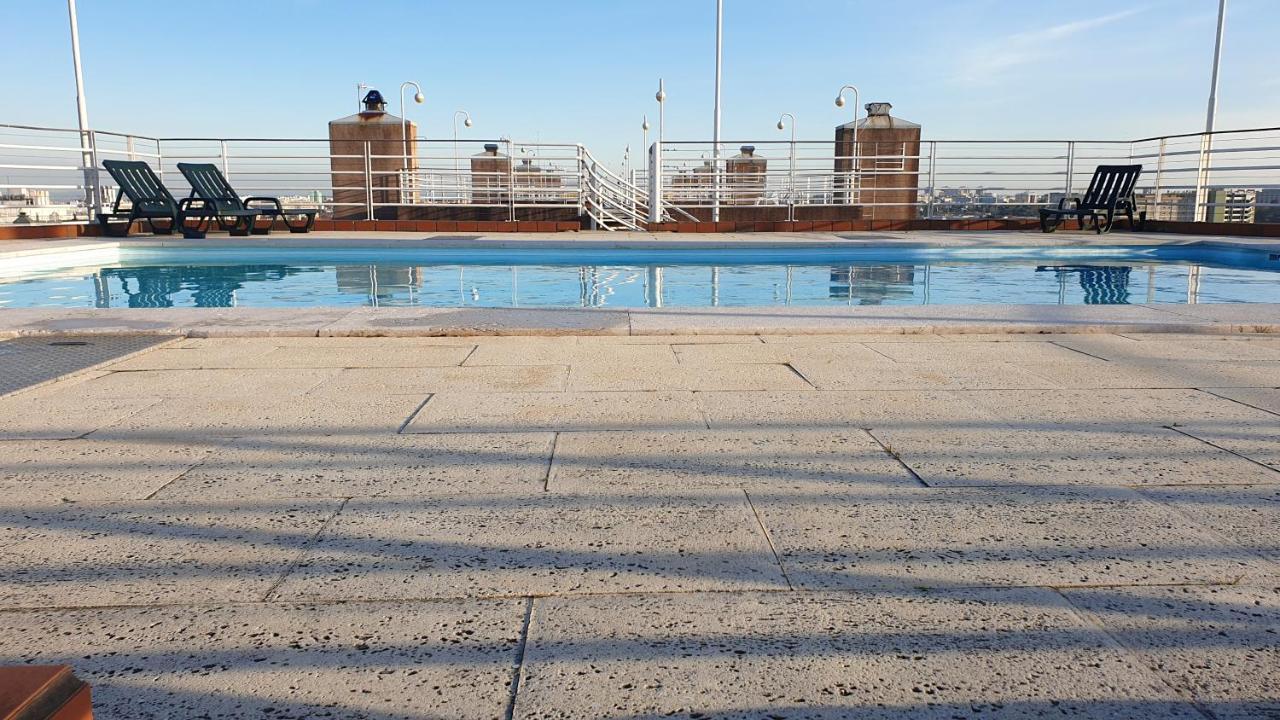 Apart Lisbon Pool Metro Garage Buitenkant foto