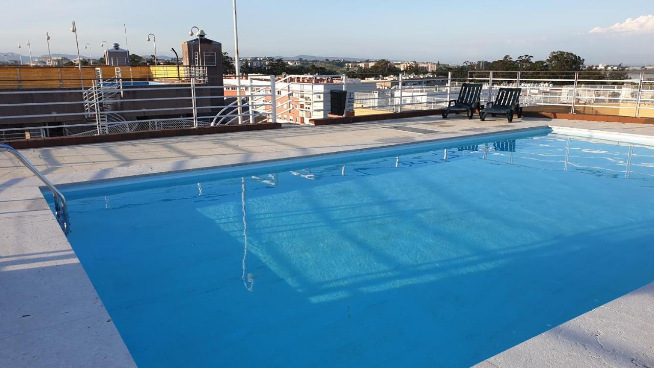Apart Lisbon Pool Metro Garage Buitenkant foto